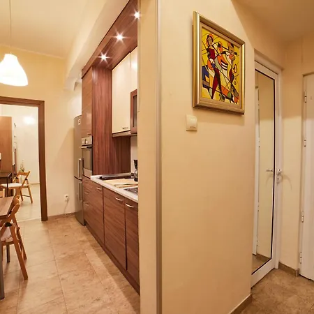 Luxury Cozy Modern * Sofia