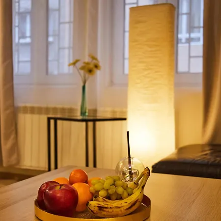 Luxury Cozy Modern Apartment Sofia