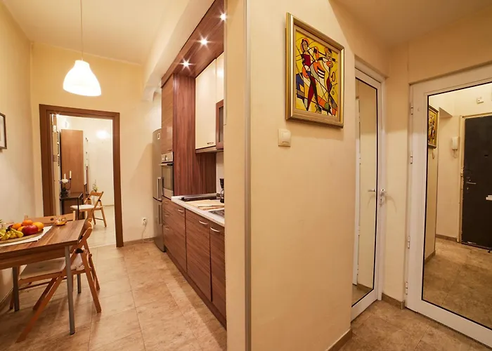 Luxury Cozy Modern * Sofia